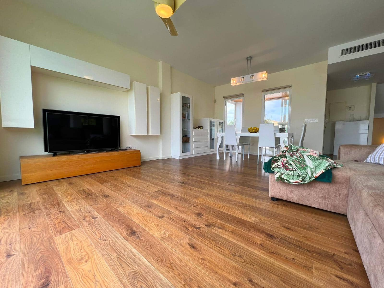 6 bedroom Villa for sale in La Marina with pool garage - € 699,000 (Ref: 8736676)