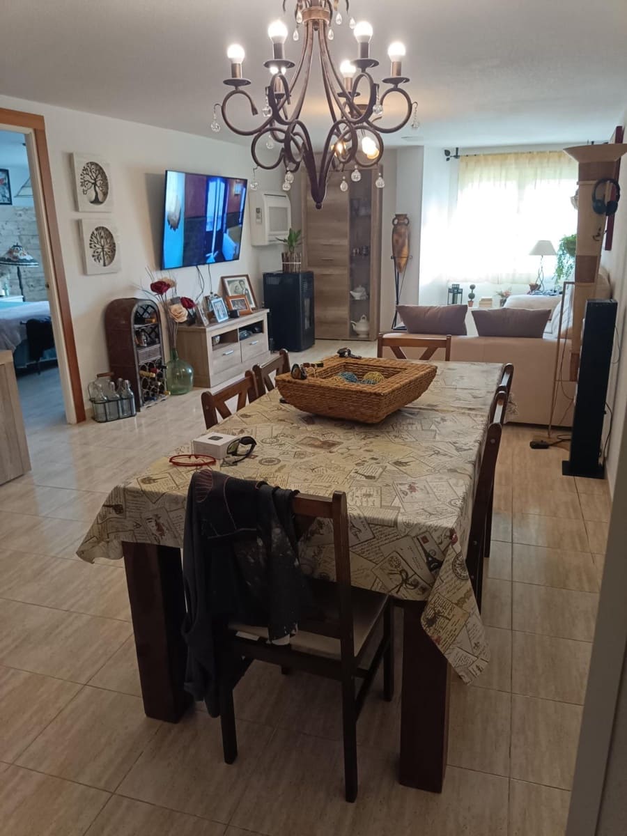 Apartamento de 4 habitaciones en Torrevieja en venta con garaje - 243.000 € (Ref: 8736722)