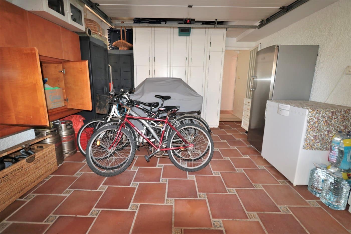 8 bedroom Villa for sale in Orihuela Costa with pool garage - € 1,560,000 (Ref: 8736734)