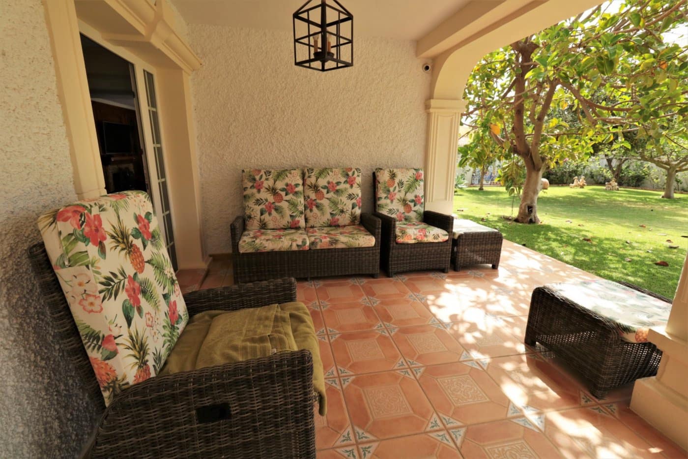 8 bedroom Villa for sale in Orihuela Costa with pool garage - € 1,560,000 (Ref: 8736734)