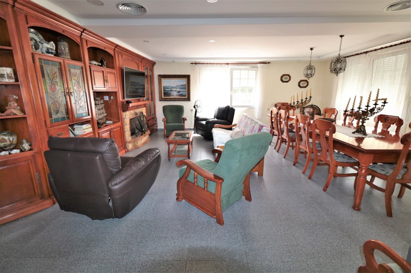 8 bedroom Villa for sale in Orihuela Costa with pool garage - € 1,560,000 (Ref: 8736734)