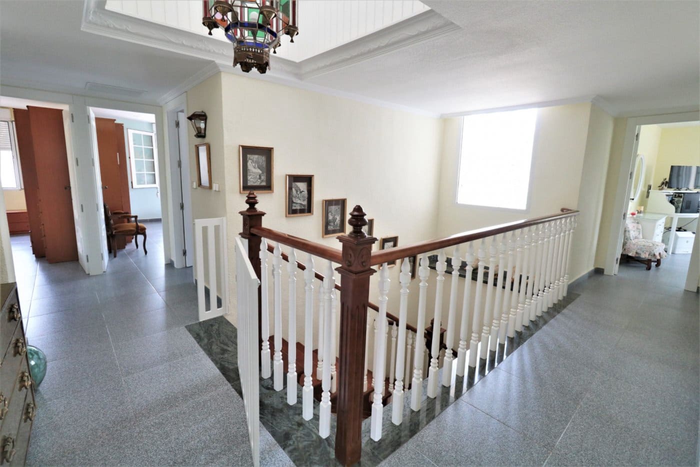 8 bedroom Villa for sale in Orihuela Costa with pool garage - € 1,560,000 (Ref: 8736734)