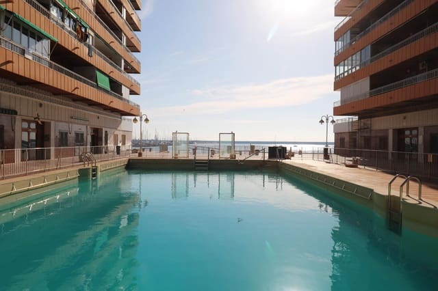 2 soveværelse Penthouse til salg i Torrevieja med swimmingpool - € 350.000 (Ref: 8736735)
