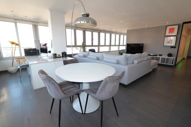 2 soveværelse Penthouse til salg i Torrevieja med swimmingpool - € 350.000 (Ref: 8736735)