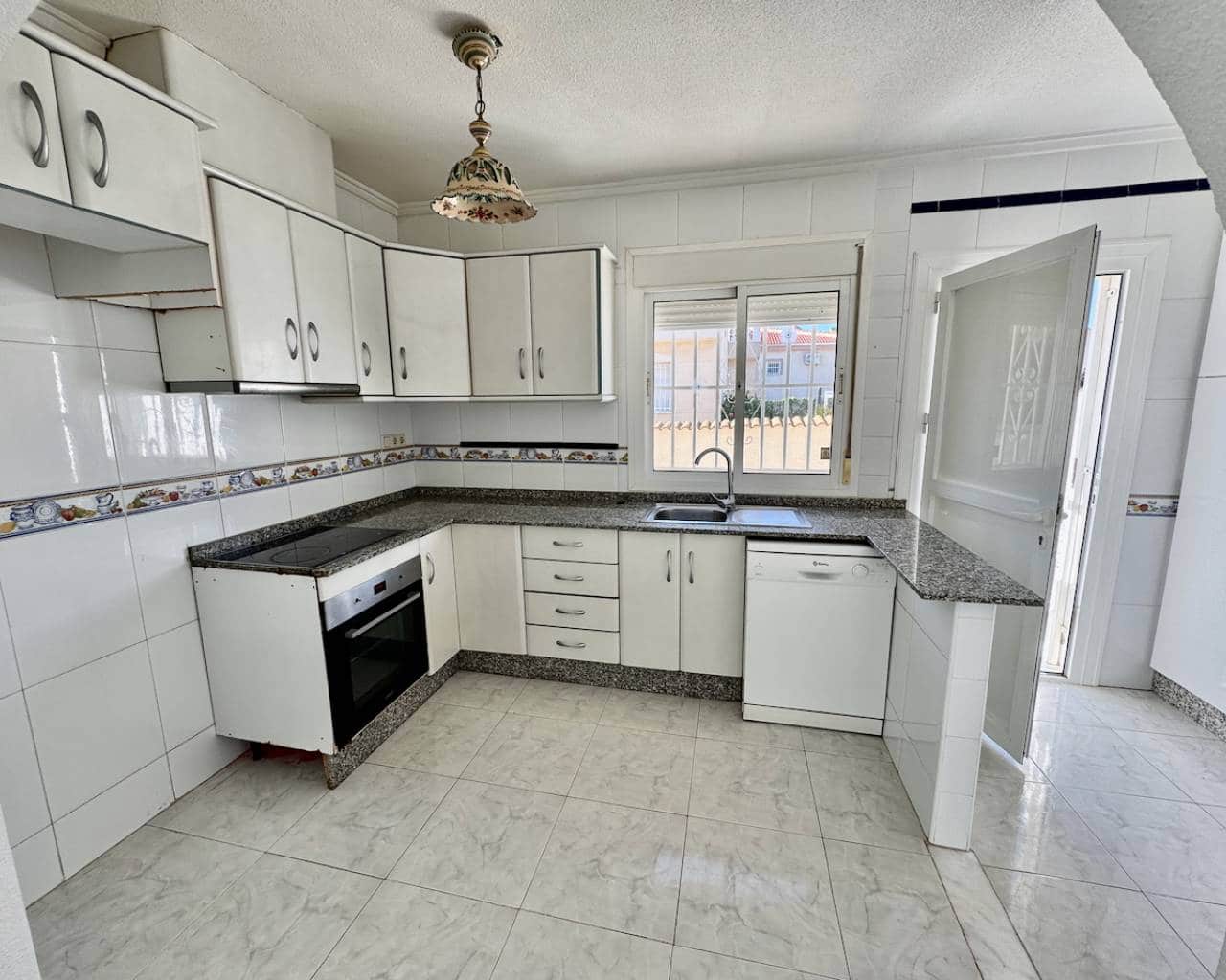 4 camera da letto Villa in vendita in Ciudad Quesada con piscina garage - 375.000 € (Rif: 8738716)