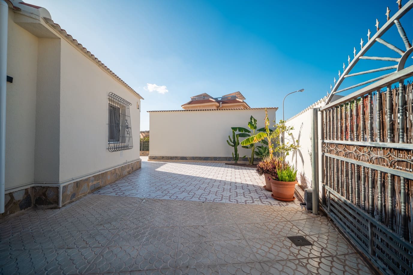 Chalet de 4 habitaciones en Ciudad Quesada en venta con piscina - 530.000 € (Ref: 8738718)