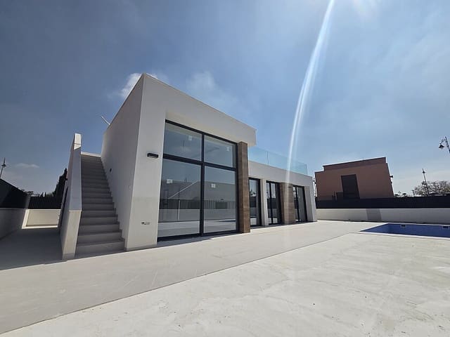 Chalet de 2 habitaciones en Condado de Alhama, Alhama de Murcia en venta con piscina - 269.000 € (Ref: 8743885)