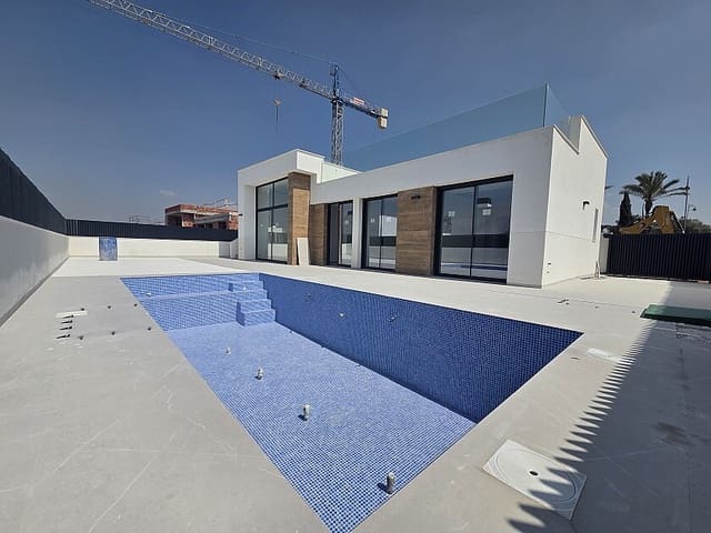 Chalet de 2 habitaciones en Condado de Alhama, Alhama de Murcia en venta con piscina - 269.000 € (Ref: 8743885)