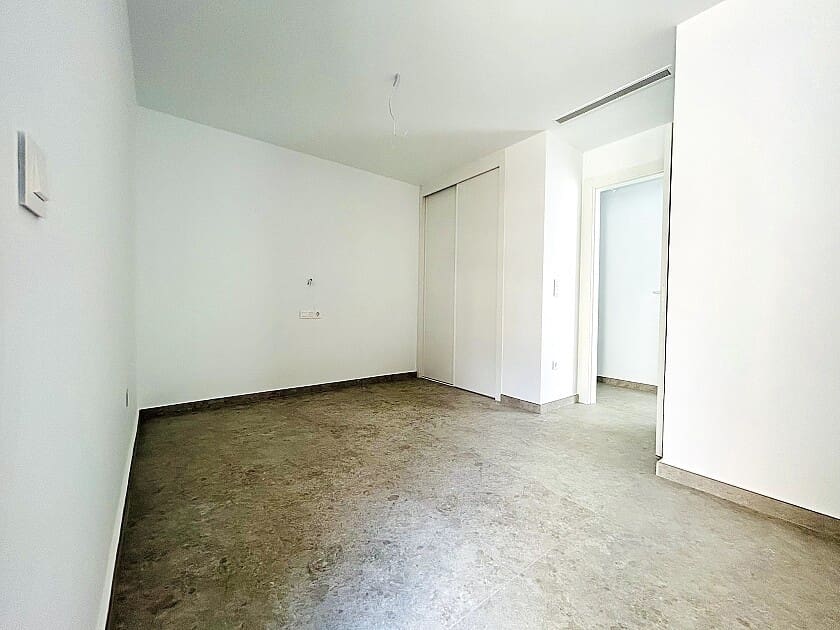 3 slaapkamer Appartement te koop in Torrevieja met zwembad garage - € 395.000 (Ref: 8743897)