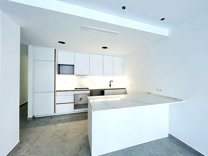 3 slaapkamer Appartement te koop in Torrevieja met zwembad garage - € 395.000 (Ref: 8743897)