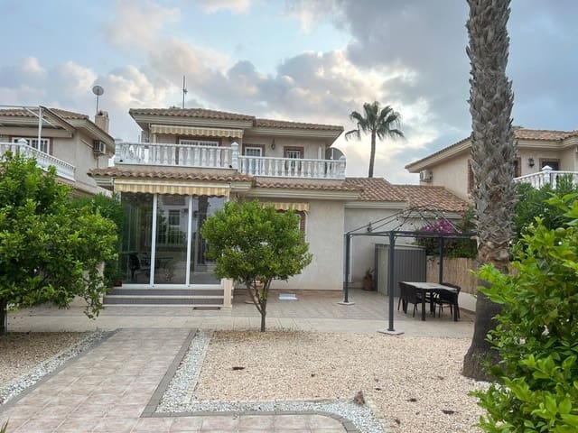 3 sypialnia Willa na sprzedaż w Villamartin, Orihuela z basenem - 369 000 € (Ref: 8758831)