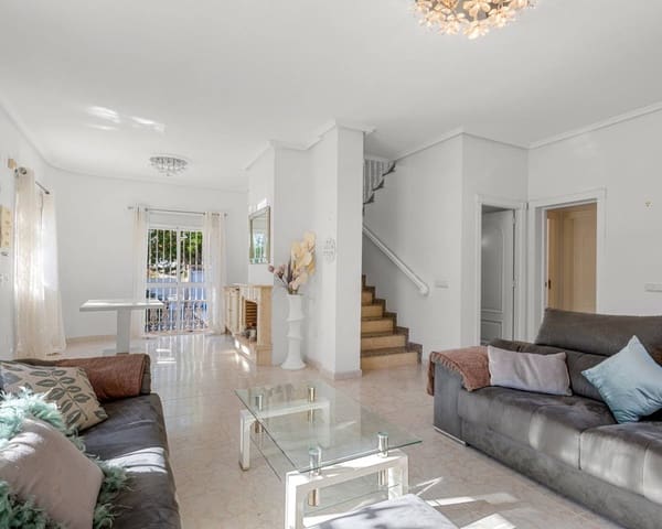 5 bedroom Villa for sale in Ciudad Quesada, Rojales with pool garage - € 680,000 (Ref: 8769093)