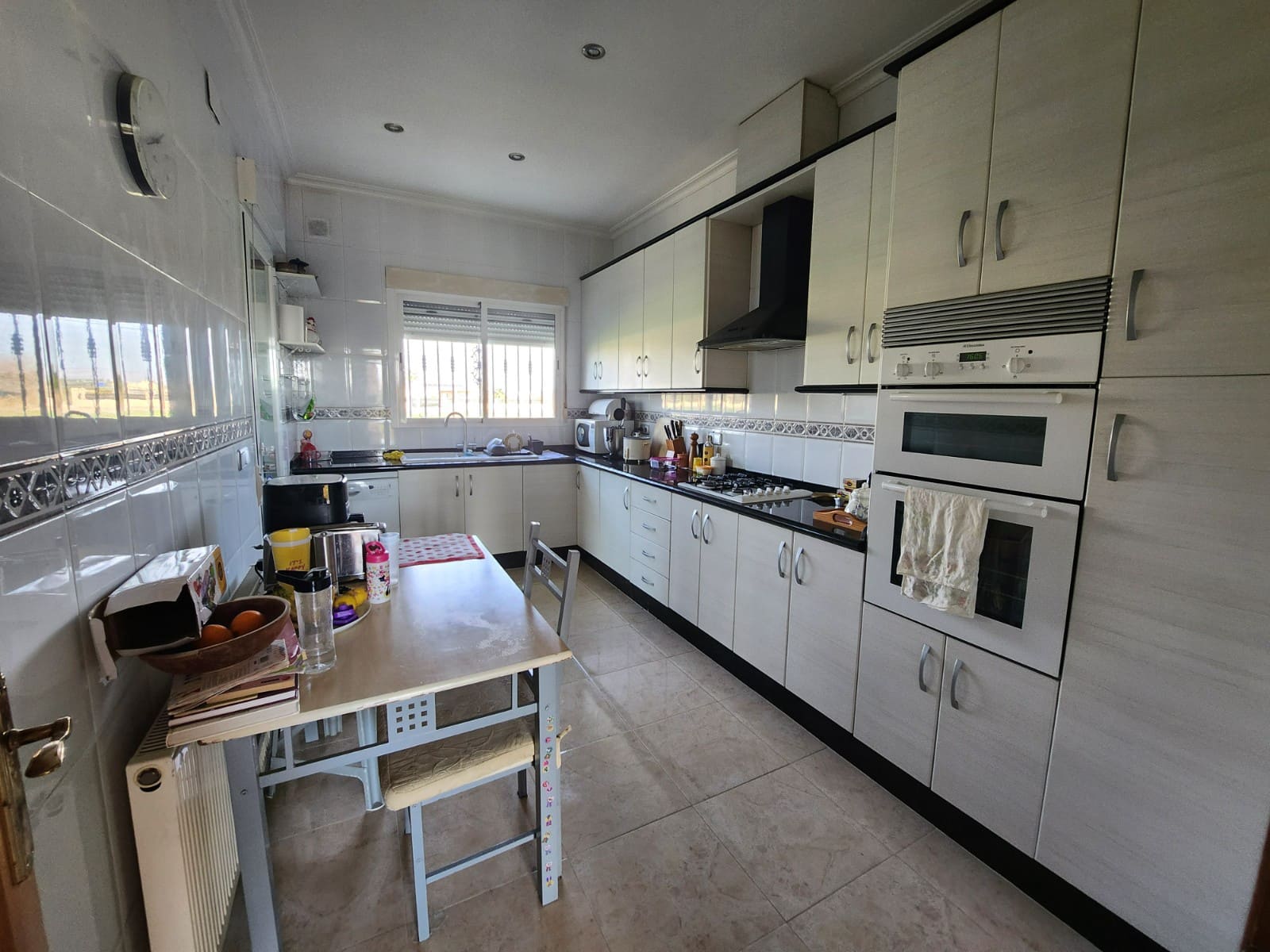 4 soverom Finca/Herregård til salgs i Catral med svømmebasseng - € 385 000 (Ref: 8769118)