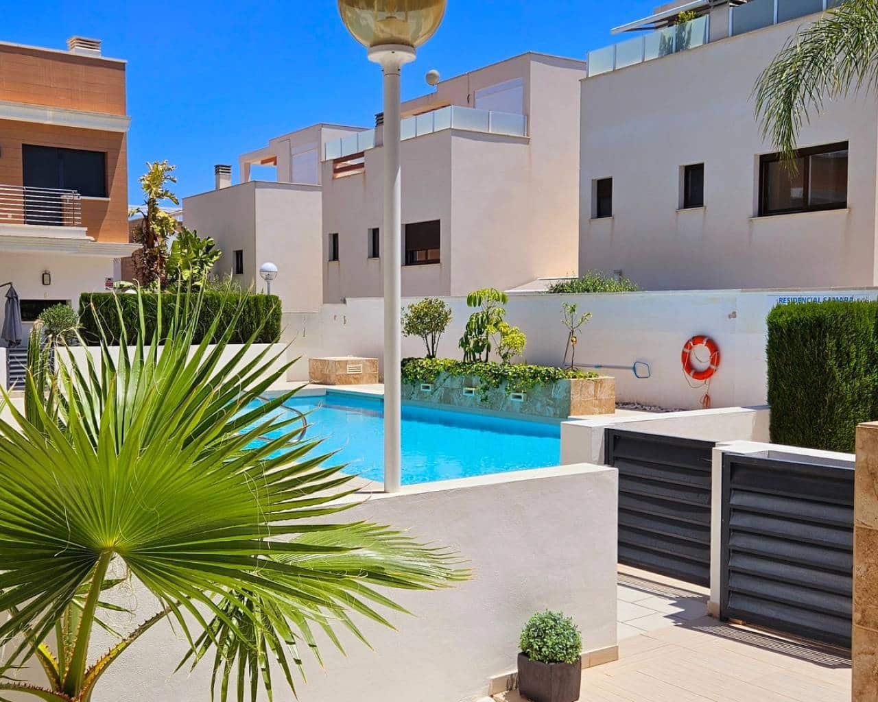 3 Zimmer Villa zu verkaufen in Ciudad Quesada mit Pool Garage - 339.000 € (Ref: 8780442)