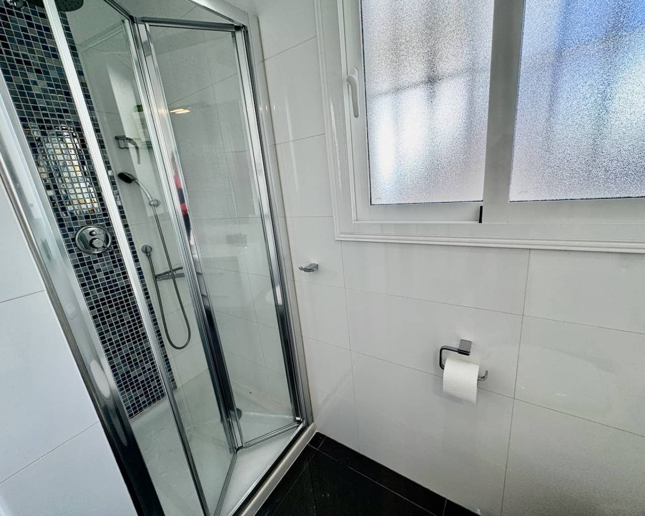 3 makuuhuone Huvila myytävänä paikassa Ciudad Quesada mukana uima-altaan 
autotalli - 439 000 € (Ref: 8785332)