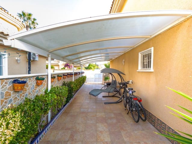 3 quarto Moradia para venda em Orihuela Costa, Orihuela com piscina - 360 000 € (Ref: 8802485)