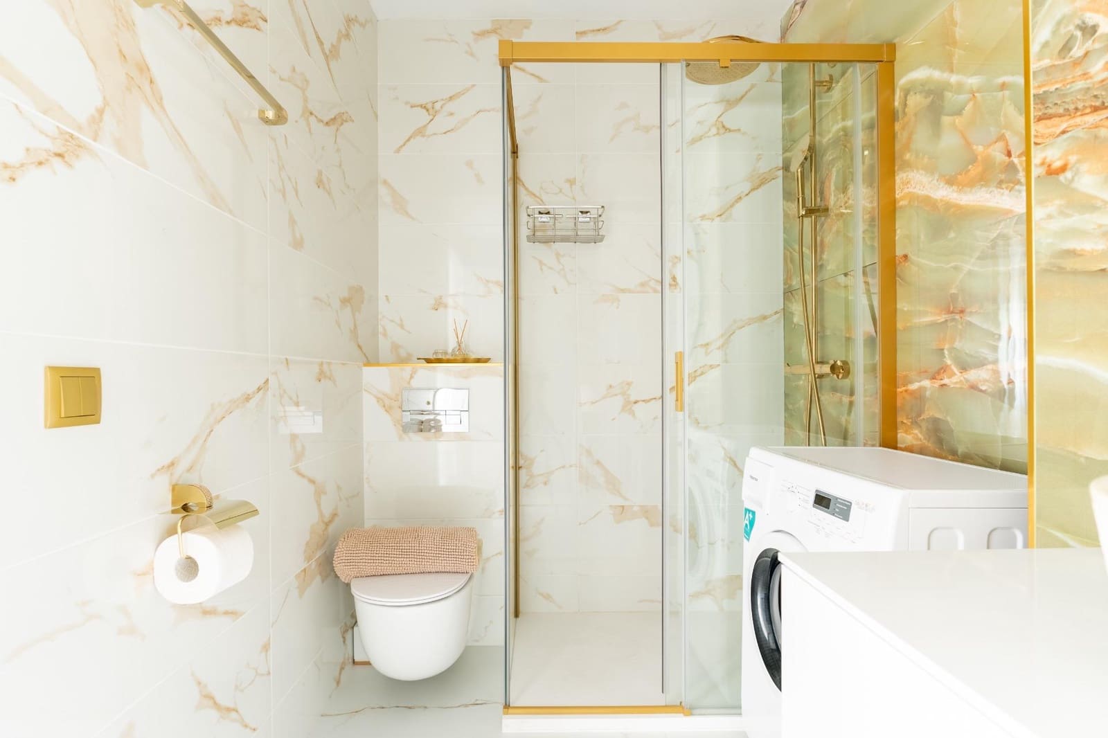 4 sypialnia Dom szeregowy na sprzedaż w Torrevieja z basenem garażem - 545 000 € (Ref: 8802487)