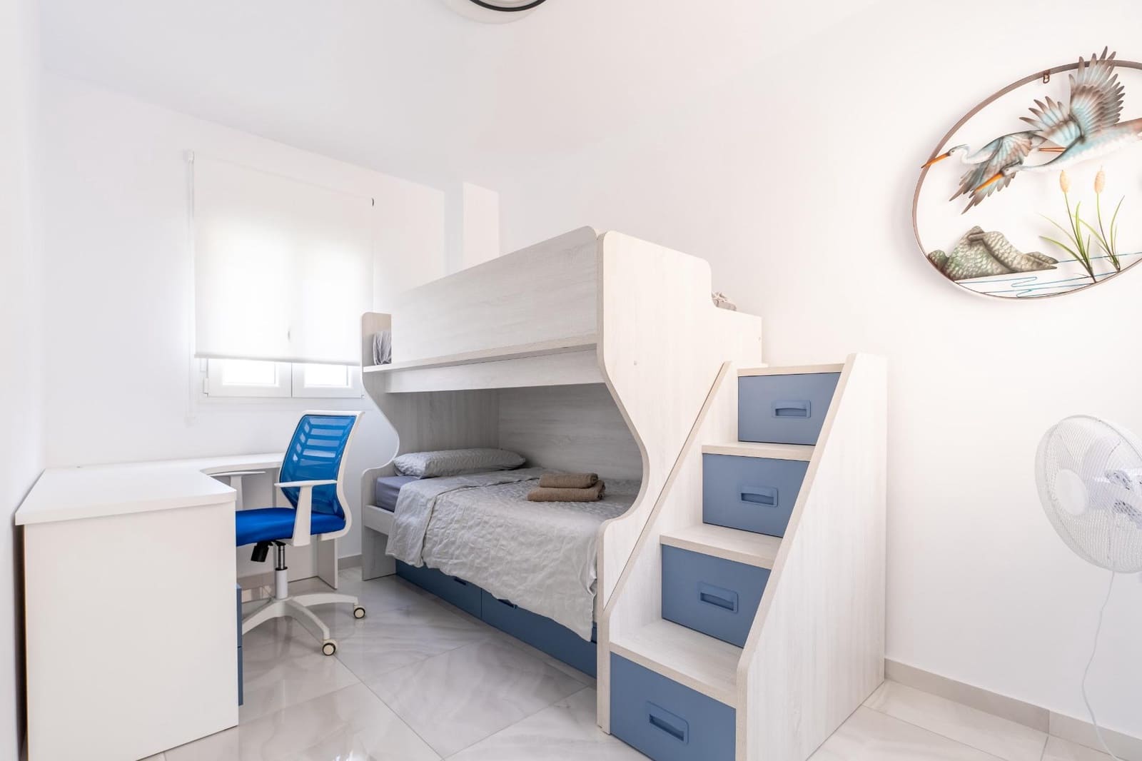 4 chambre Villa/Maison Mitoyenne à vendre à Torrevieja avec piscine garage - 545 000 € (Ref: 8802487)