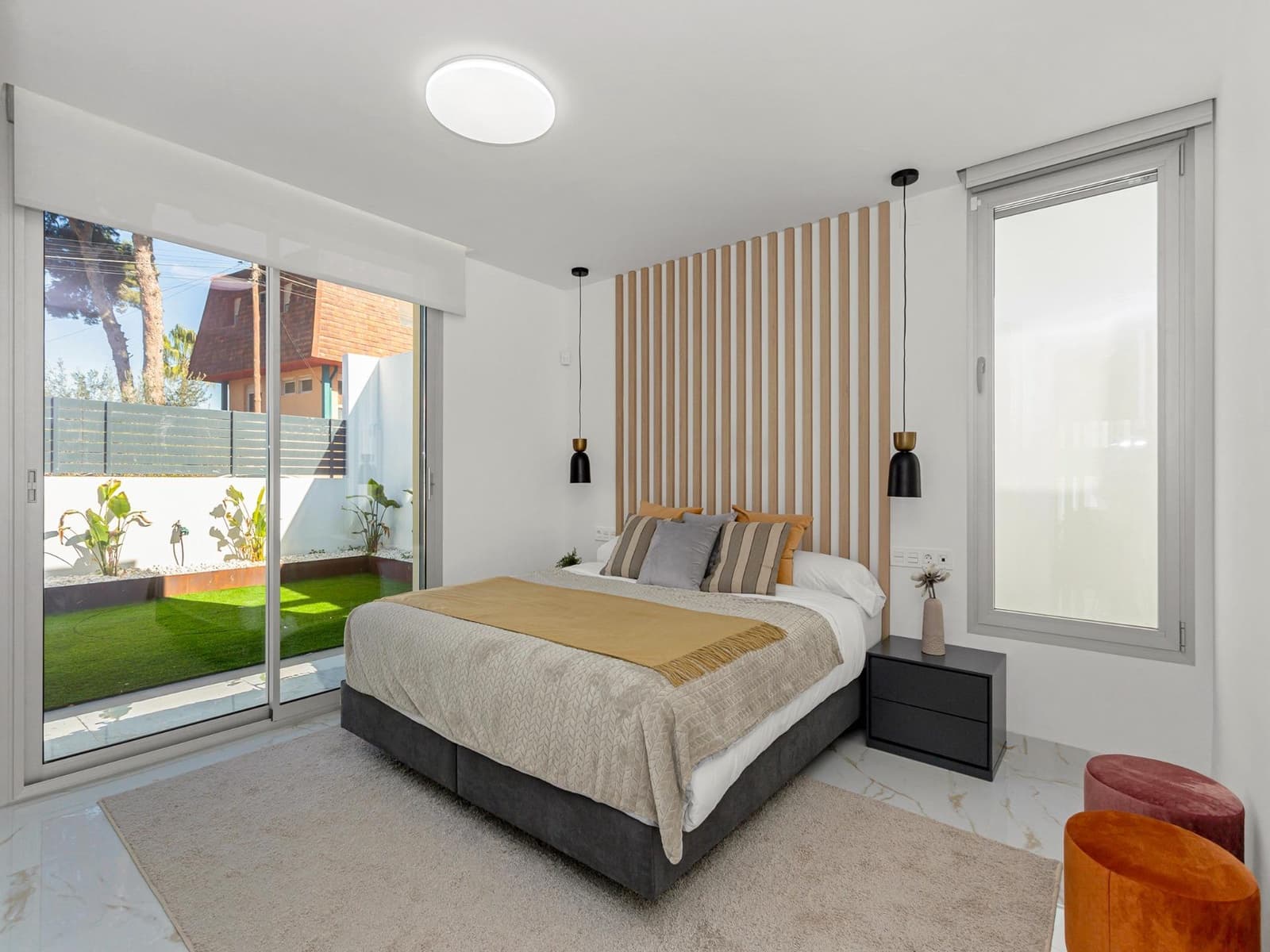 3 sypialnia Willa na sprzedaż w Torrevieja z basenem - 700 000 € (Ref: 8817082)