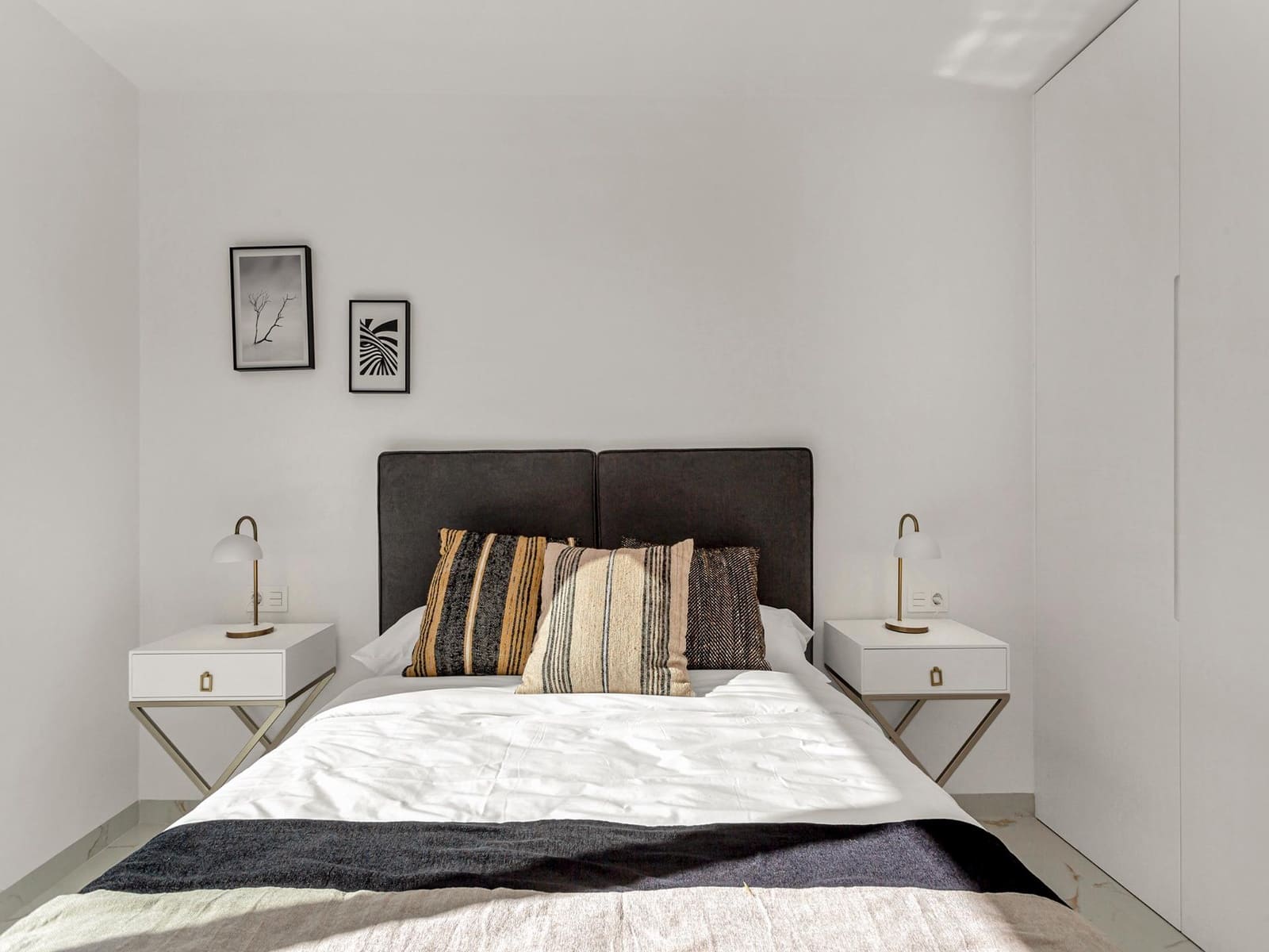 3 sypialnia Willa na sprzedaż w Torrevieja z basenem - 700 000 € (Ref: 8817082)