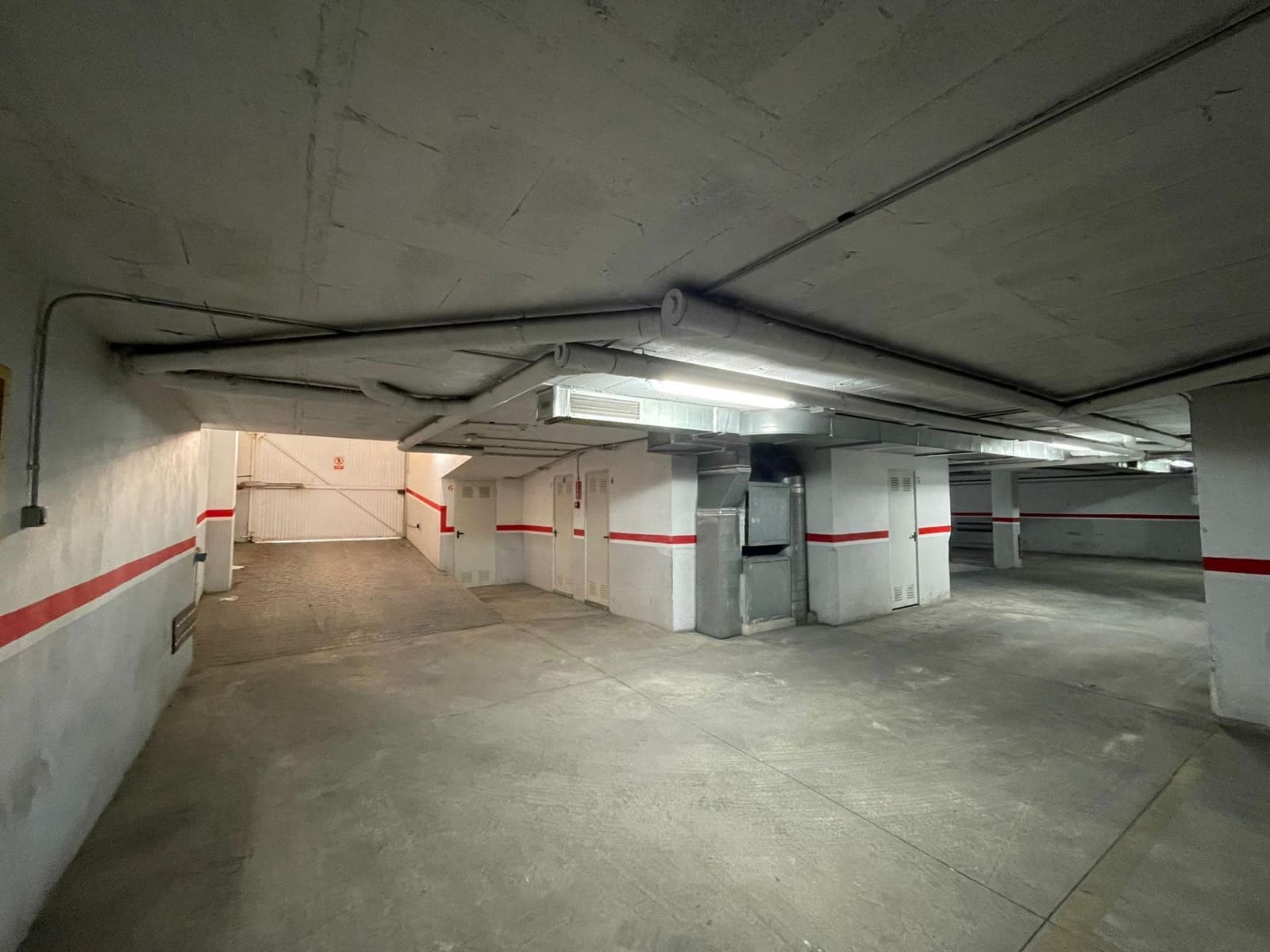 Garage till salu i Torrevieja - 19 500 € (Ref: 8817095)