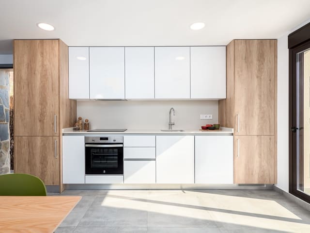 Chalet de 3 habitaciones en Orihuela Costa, Orihuela en venta con piscina - 297.000 € (Ref: 8817110)