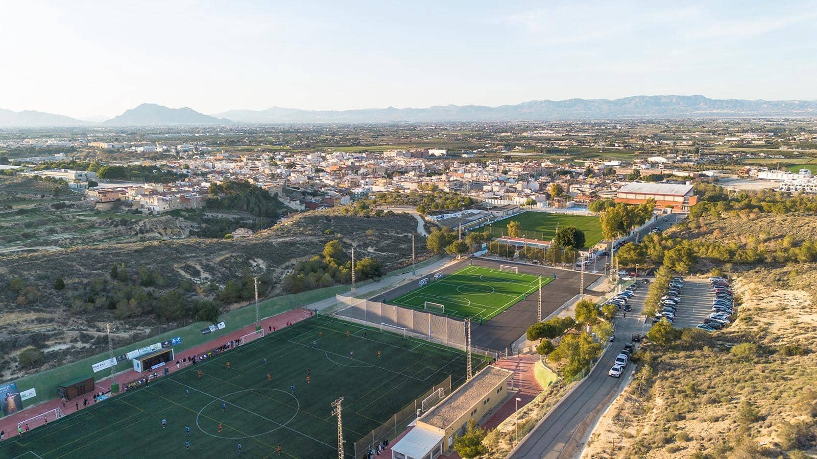 5 bedroom Villa for sale in Rojales with pool - € 449,000 (Ref: 8820905)