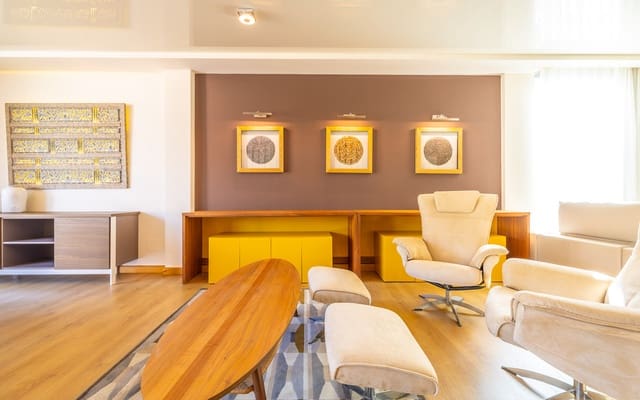 2 sypialnia Willa na sprzedaż w Orihuela Costa, Orihuela z basenem garażem - 1 100 000 € (Ref: 8824035)