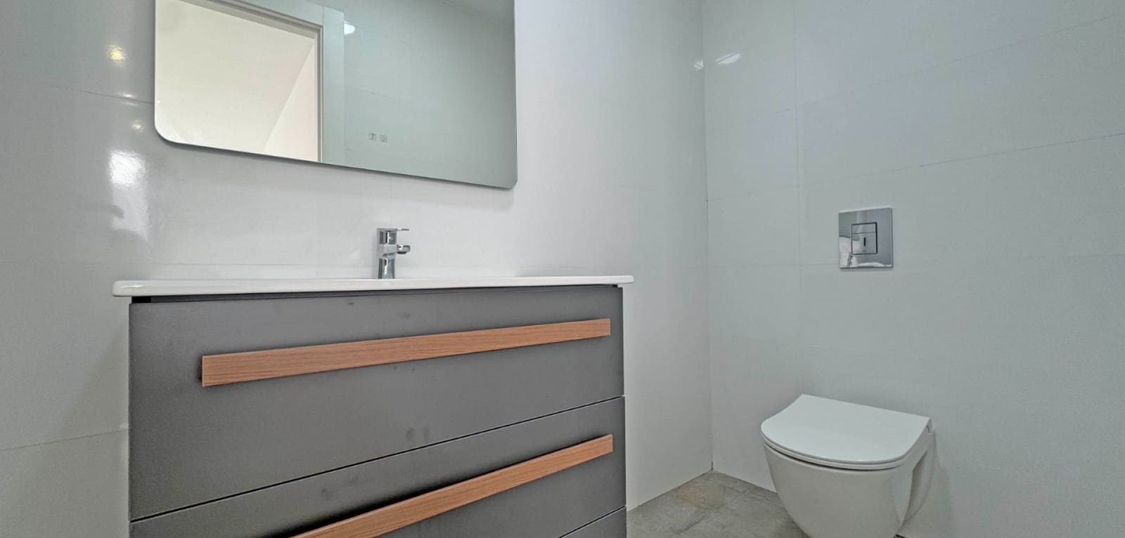 4 soveværelse Villa til salg i Torrevieja med swimmingpool garage - € 495.000 (Ref: 8835208)