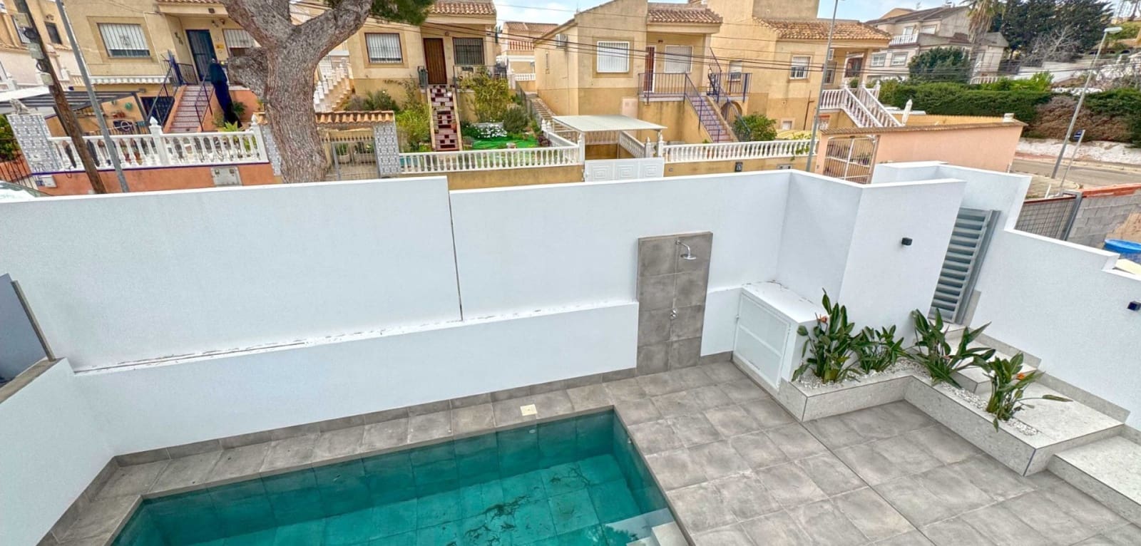 4 soveværelse Villa til salg i Torrevieja med swimmingpool garage - € 495.000 (Ref: 8835208)