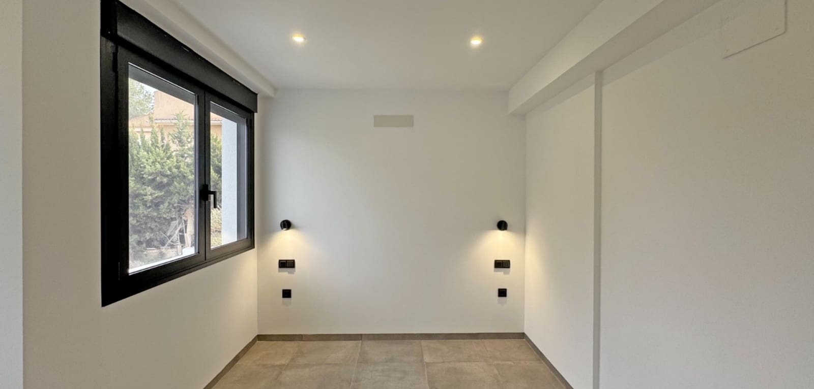 4 soveværelse Villa til salg i Torrevieja med swimmingpool garage - € 495.000 (Ref: 8835208)