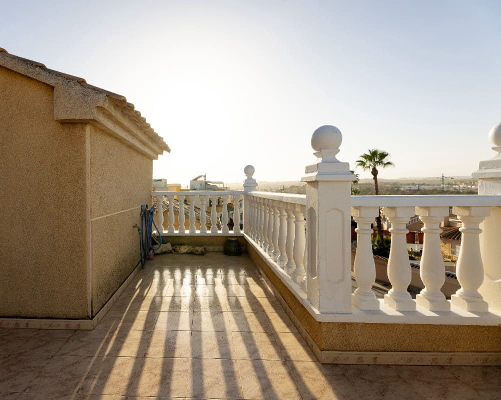 3 camera da letto Villa in vendita in Los Altos con piscina garage - 350.000 € (Rif: 8845693)