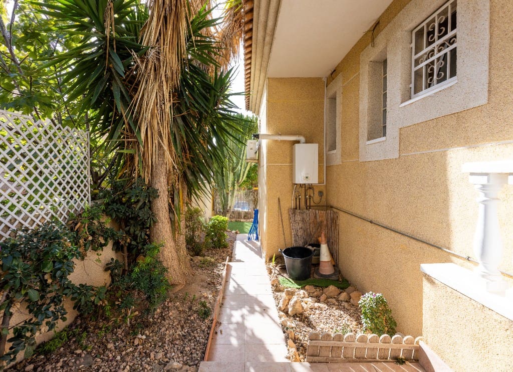 3 camera da letto Villa in vendita in Los Altos con piscina garage - 350.000 € (Rif: 8845693)