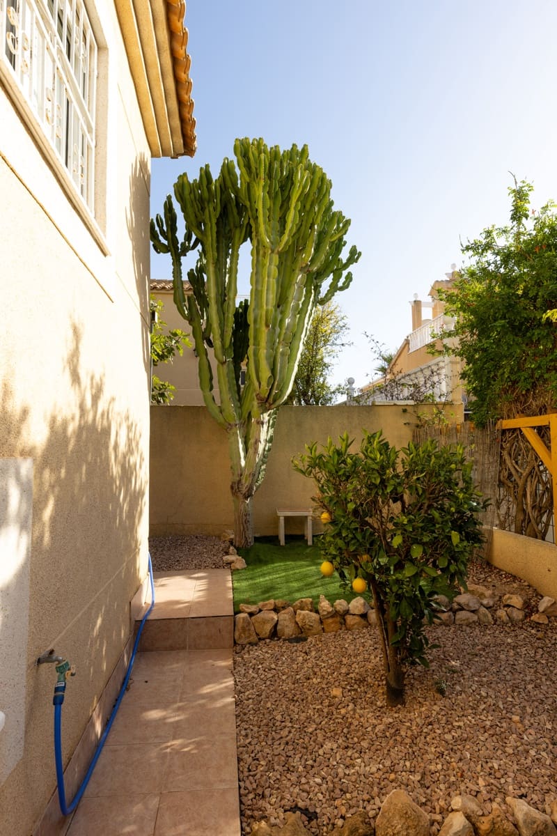 3 camera da letto Villa in vendita in Los Altos con piscina garage - 350.000 € (Rif: 8845693)