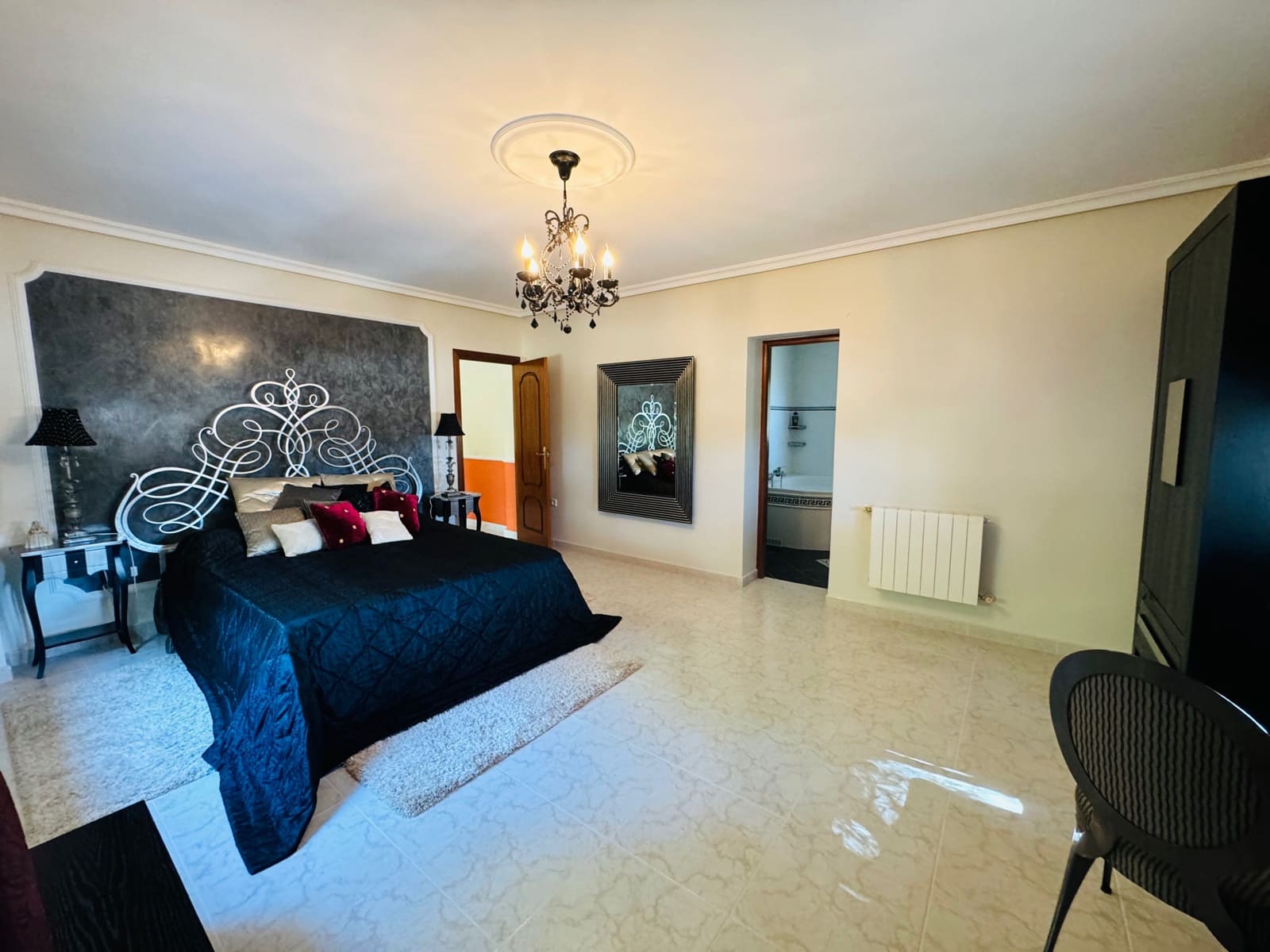 Chalet de 5 habitaciones en Ciudad Quesada en venta con piscina - 649.000 € (Ref: 8878434)