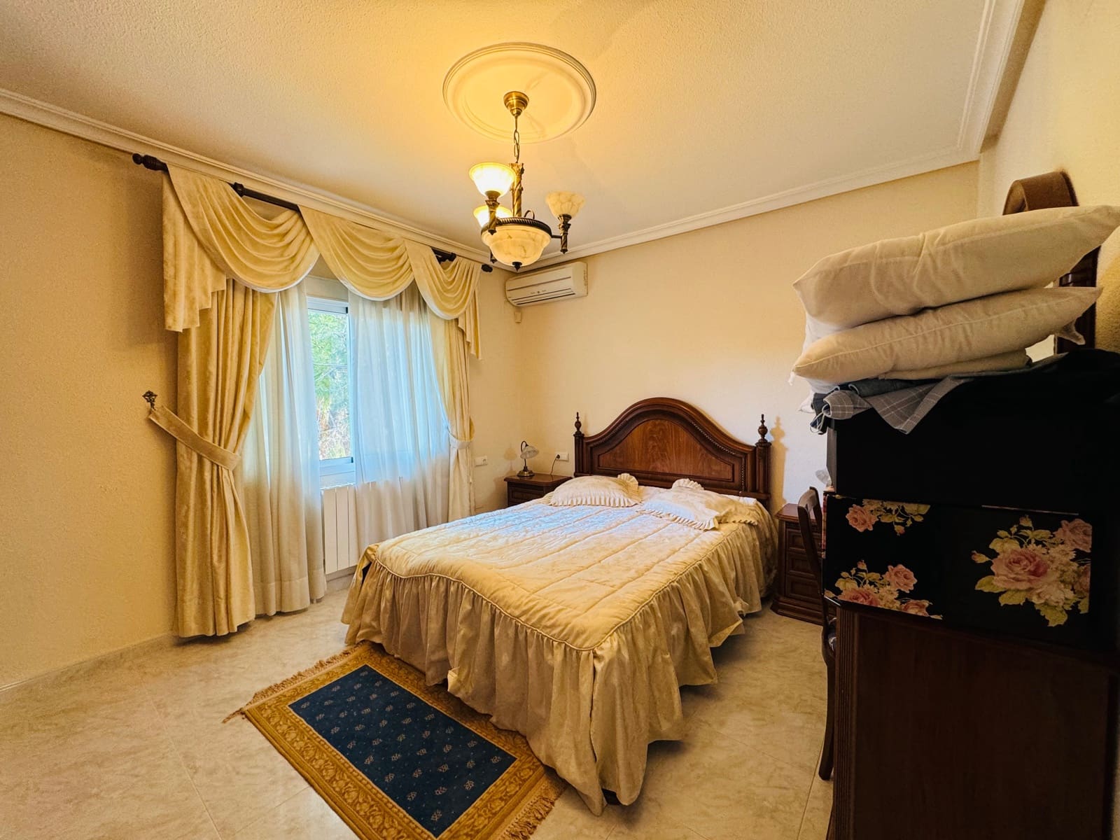 Chalet de 5 habitaciones en Ciudad Quesada en venta con piscina - 649.000 € (Ref: 8878434)