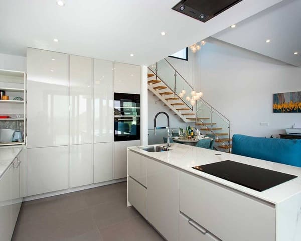 3 bedroom Villa for sale in Ciudad Quesada, Rojales with pool - € 695,000 (Ref: 8878452)