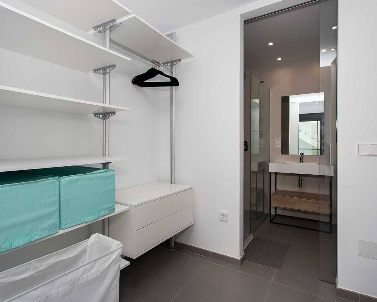 3 bedroom Villa for sale in Ciudad Quesada with pool - € 695,000 (Ref: 8878452)