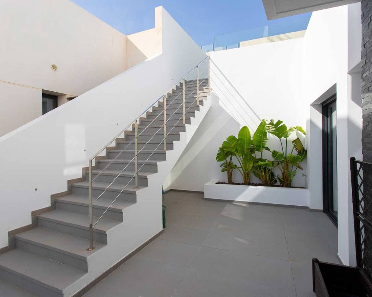 3 bedroom Villa for sale in Ciudad Quesada with pool - € 695,000 (Ref: 8878452)