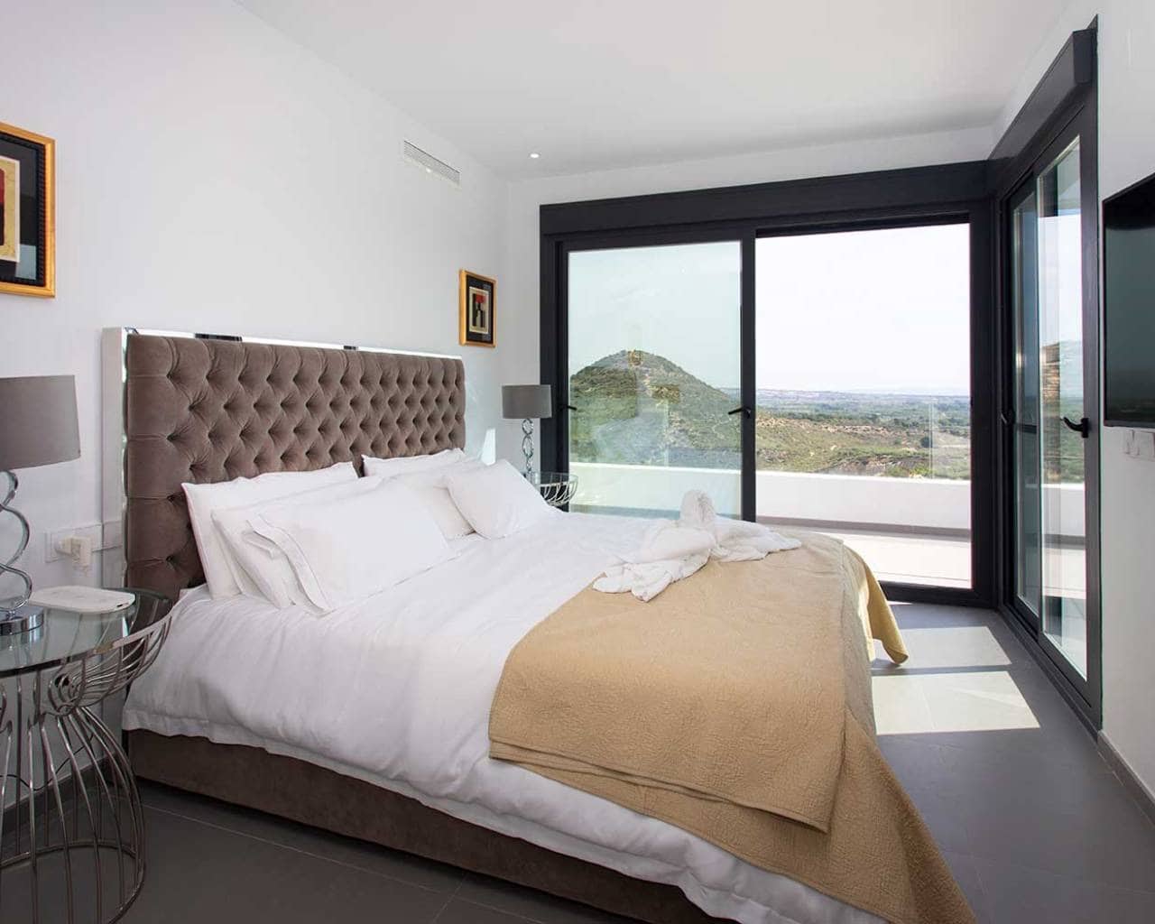 3 bedroom Villa for sale in Ciudad Quesada with pool - € 695,000 (Ref: 8878452)