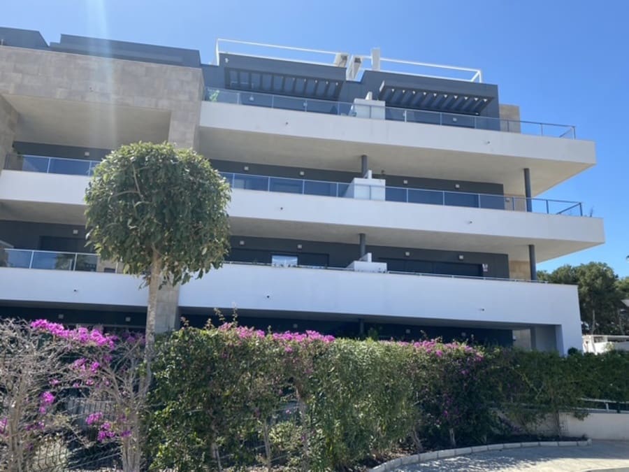 3 bedroom Apartment for sale in Playa Flamenca with pool garage - € 410,000 (Ref: 8895629)