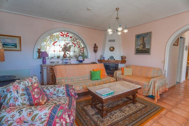 Chalet de 2 habitaciones en Ciudad Quesada, Rojales en venta con piscina - 430.000 € (Ref: 8905834)