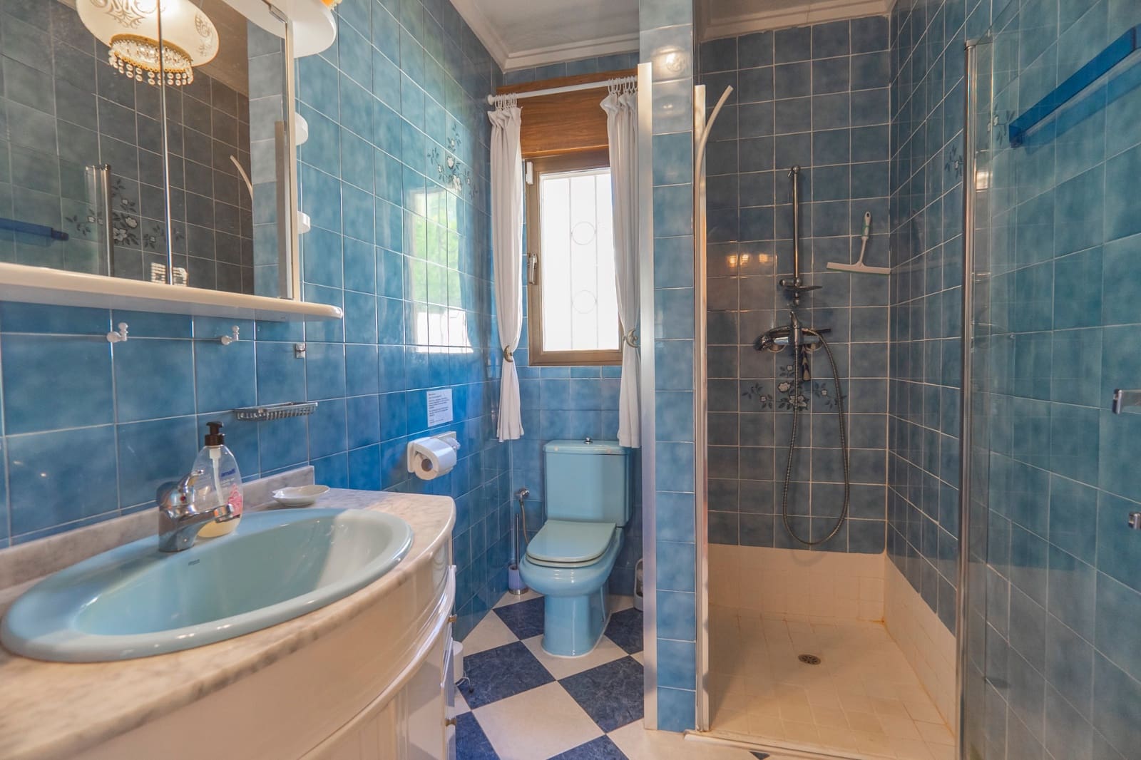 Chalet de 2 habitaciones en Ciudad Quesada en venta con piscina - 430.000 € (Ref: 8905834)