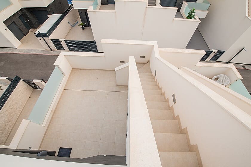 3 soveværelse Semi-Rækkehus til salg i Benijofar med swimmingpool - € 375.000 (Ref: 8911455)