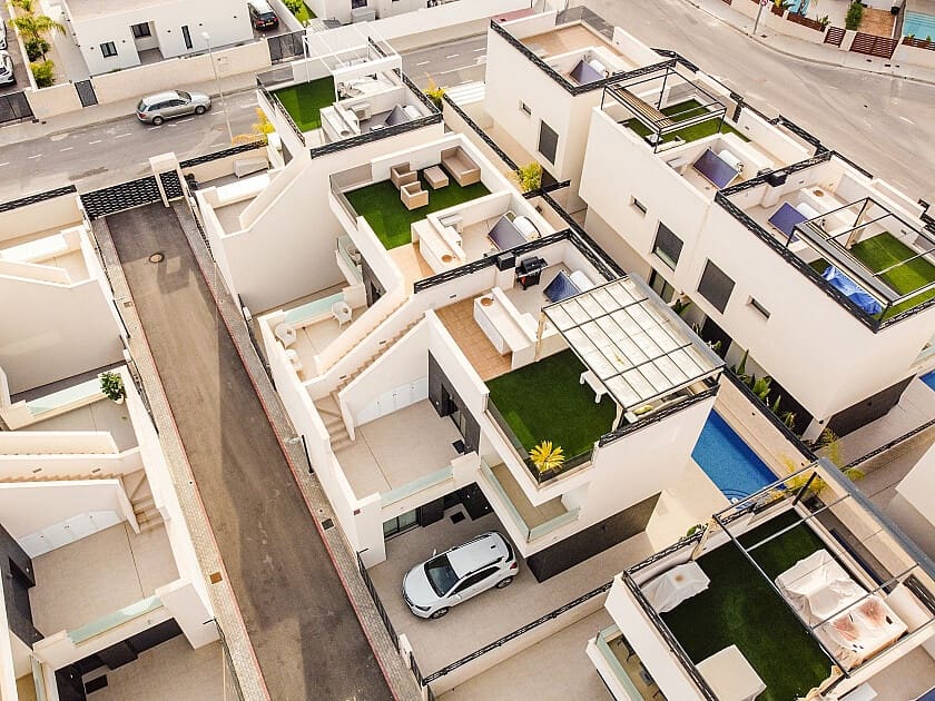 3 soveværelse Semi-Rækkehus til salg i Benijofar med swimmingpool - € 375.000 (Ref: 8911455)