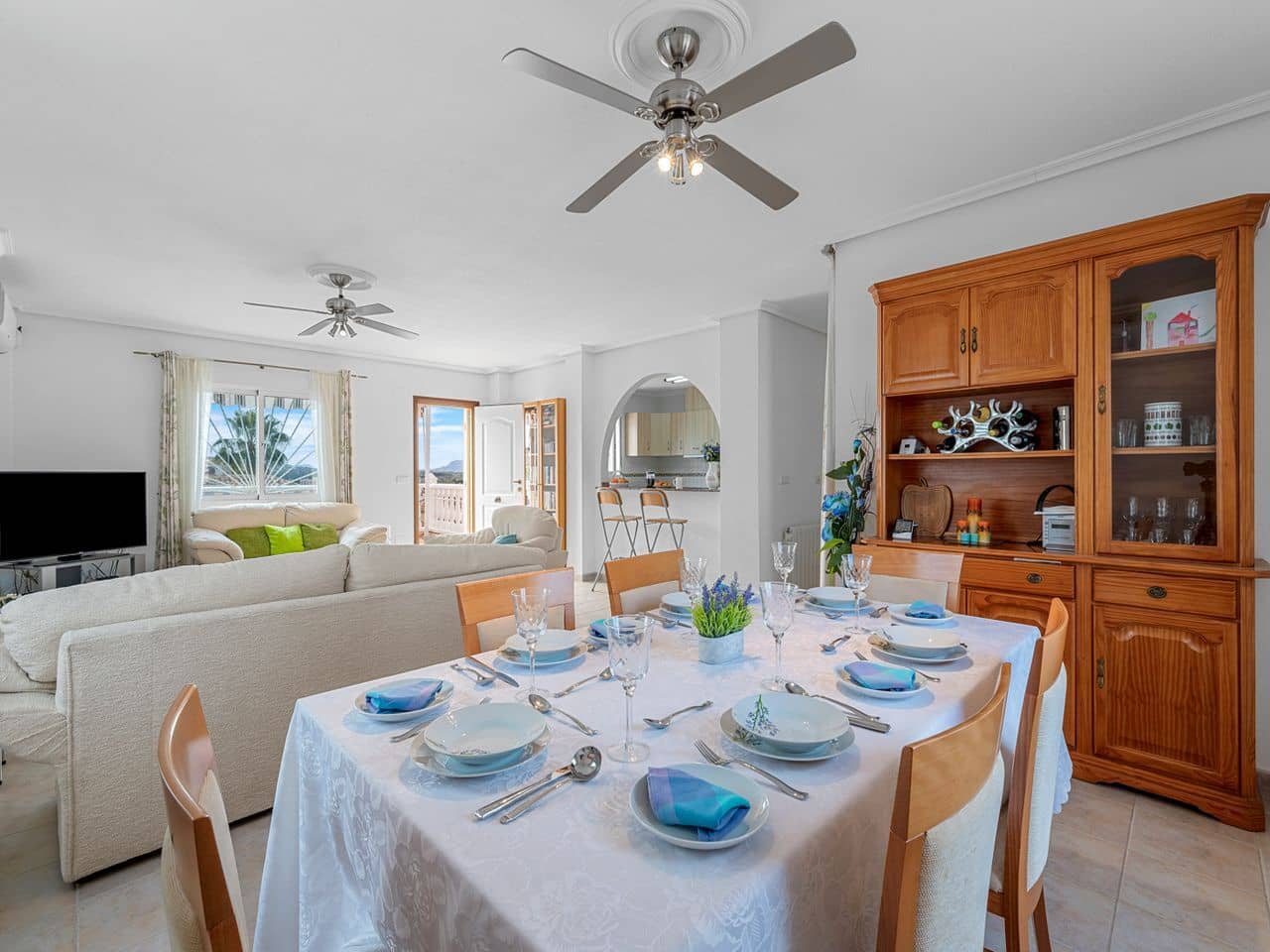 3 bedroom Villa for sale in Rojales with pool garage - € 455,000 (Ref: 8914605)