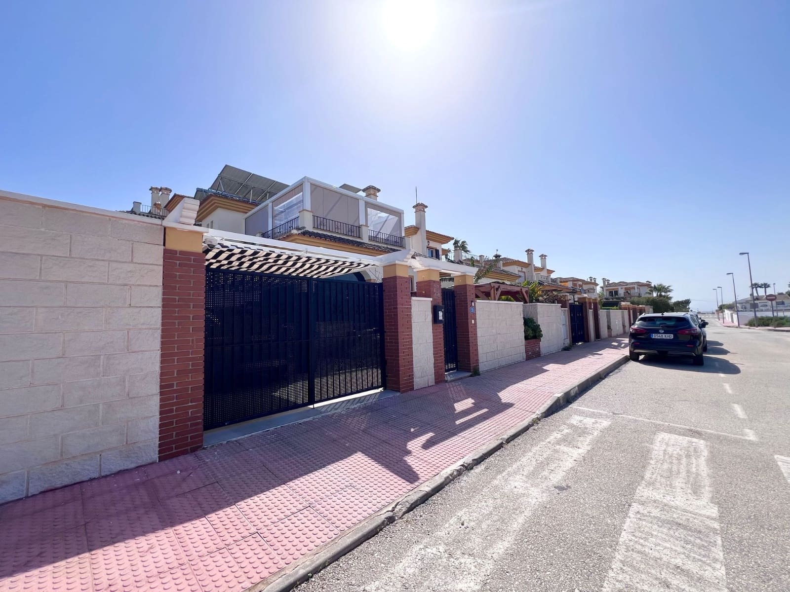 4 sypialnia Willa na sprzedaż w Ciudad Quesada z basenem - 589 950 € (Ref: 8921813)