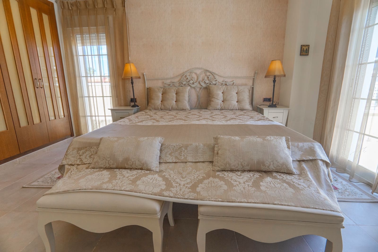 Chalet de 3 habitaciones en Ciudad Quesada en venta con piscina garaje - 749.000 € (Ref: 8928021)