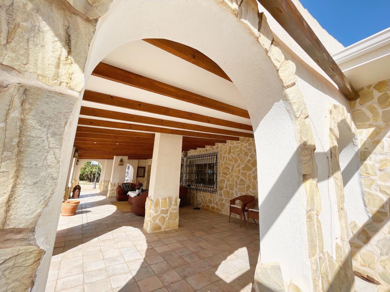 6 soveværelse Finca/Landehus til salg i La Puebla med swimmingpool garage - € 695.000 (Ref: 8929601)