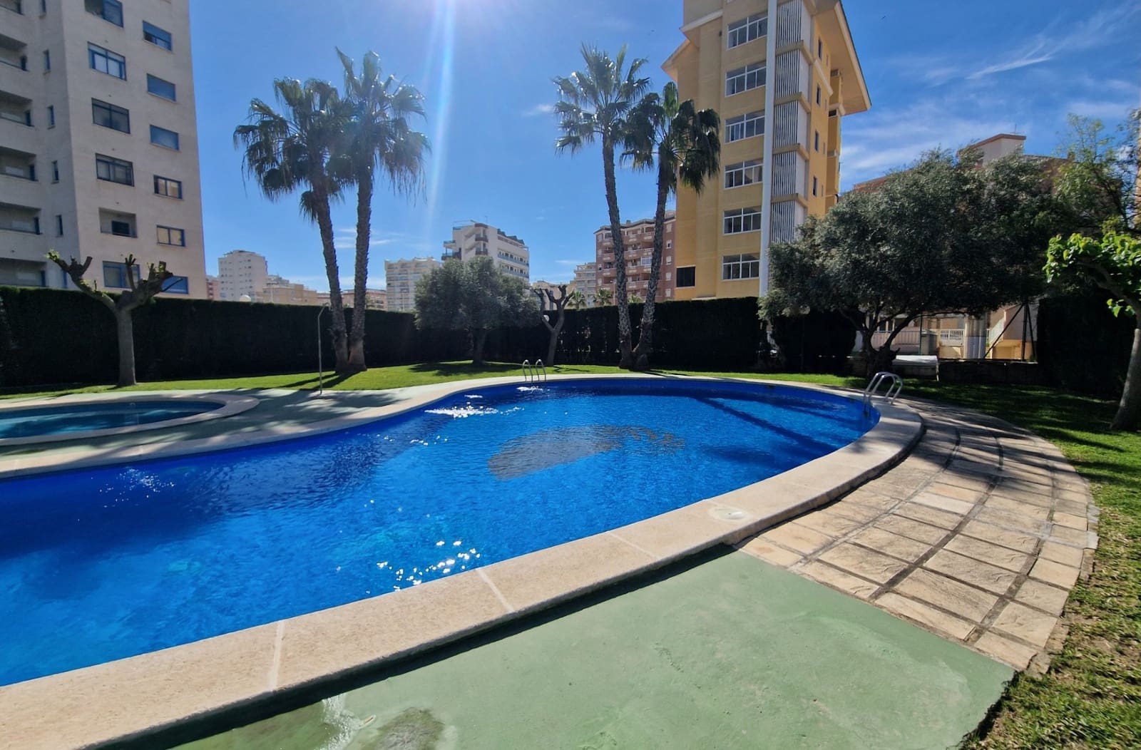 2 bedroom Apartment for sale in Guardamar del Segura with pool - € 155,000 (Ref: 8941787)